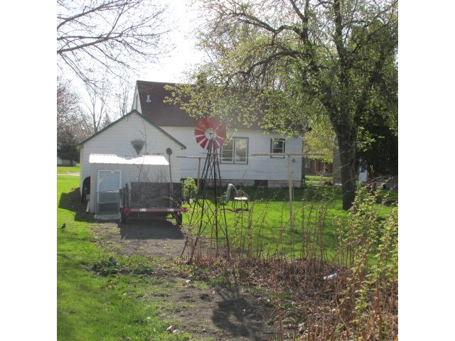 420 4th St E, Hector, MN 55342 photo 3