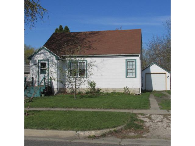 420 4th St E, Hector, MN 55342 photo 2