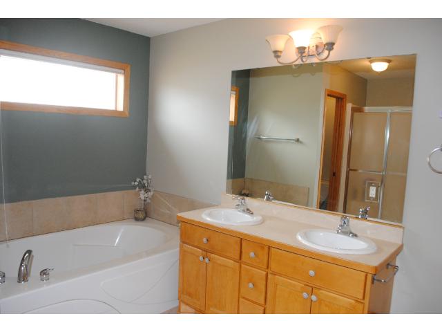 8107 Dalton Rd, Baxter, MN 56425 photo 9