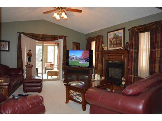 28127 Par Dr, Zimmerman, MN 55398 photo 4