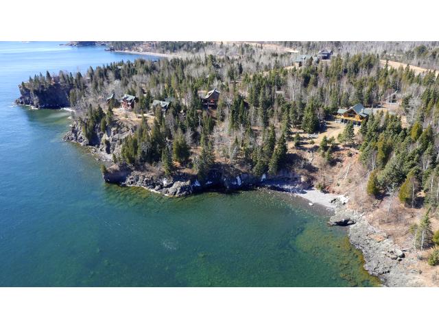 2352 Cliff View Trl, Two Harbors, MN 55616 photo 3