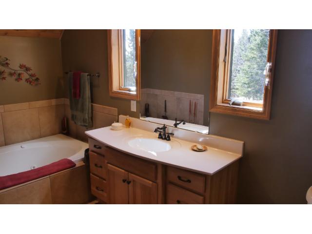 2352 Cliff View Trl, Two Harbors, MN 55616 photo 10