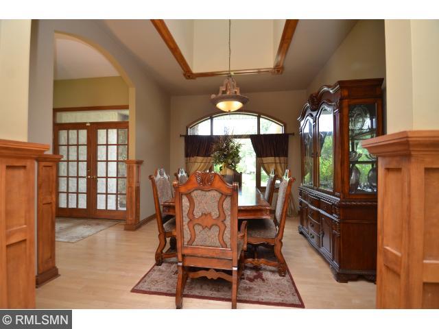 4970 Sycamore Dr, Eagan, MN 55123 photo 5