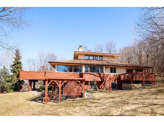 1051 E River Dr, River Falls, WI 54022 photo 1