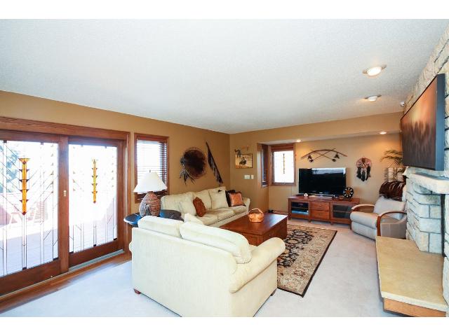 1051 E River Dr, River Falls, WI 54022 photo 5
