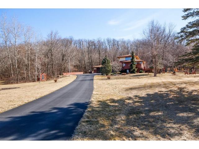 1051 E River Dr, River Falls, WI 54022 photo 18
