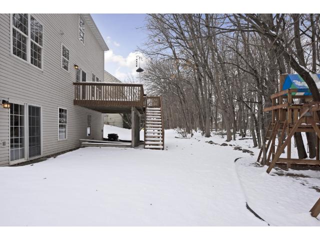 2736 Simons Dr, Chaska, MN 55318 photo 17