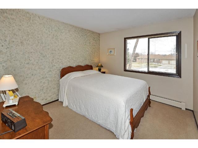 5345 Sunset Ln, Loretto, MN 55357 photo 17