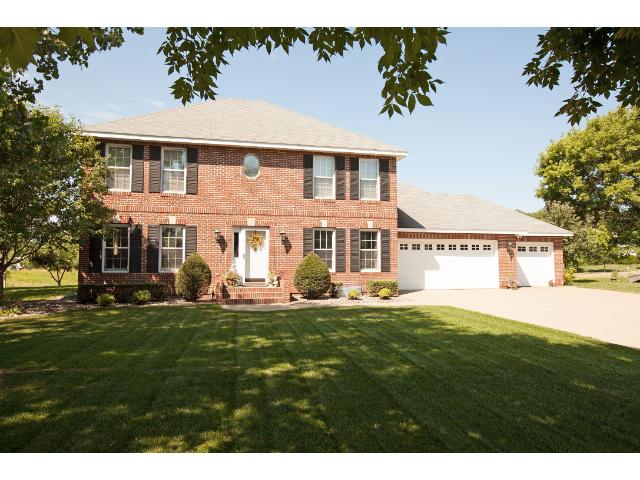 7 Walnut Cir, Saint Cloud, MN 56304 photo 1