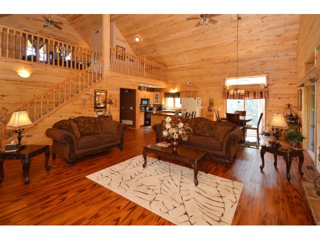 7302 Cedar Rd, Milaca, MN 56353 photo 3
