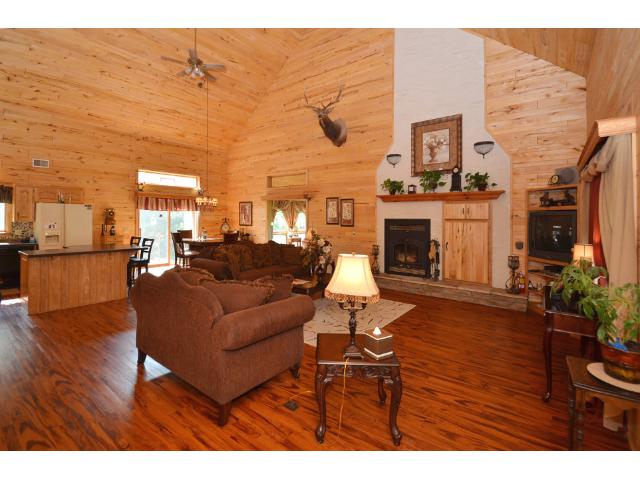 7302 Cedar Rd, Milaca, MN 56353 photo 4