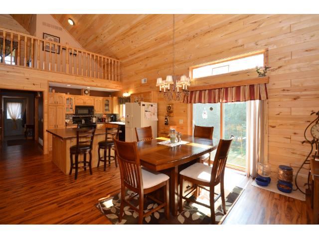 7302 Cedar Rd, Milaca, MN 56353 photo 1