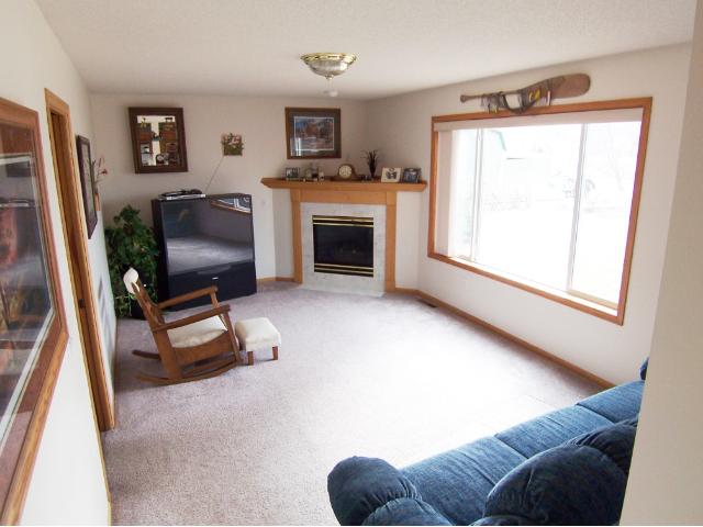 7005 Brian Dr, Hugo, MN 55038 photo 5