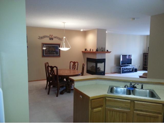 1274 Crystal Pl E, Chaska, MN 55318 photo 4