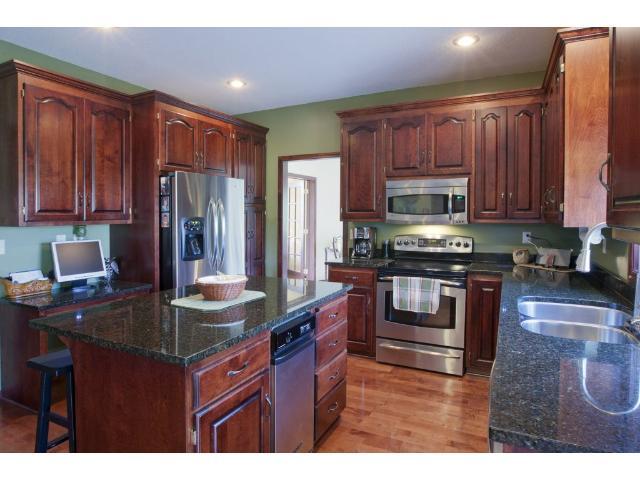 2117 Cypress Rd, Saint Cloud, MN 56303 photo 2