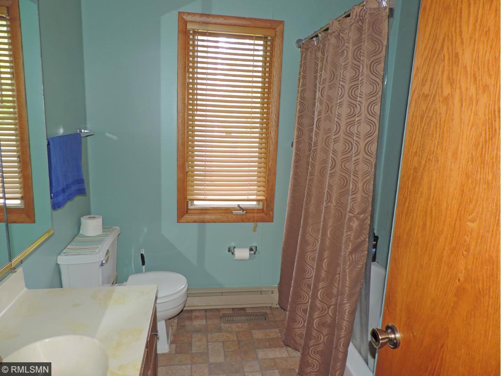 35070 Mohawk Dr, Laporte, MN 56461 photo 9