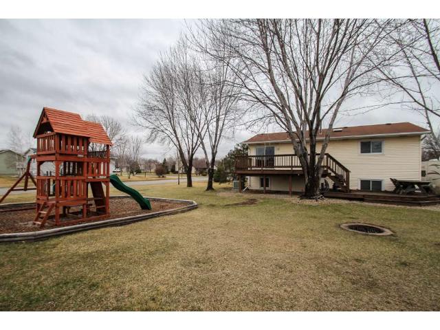 8117 109th Pl N, Champlin, MN 55316 photo 4