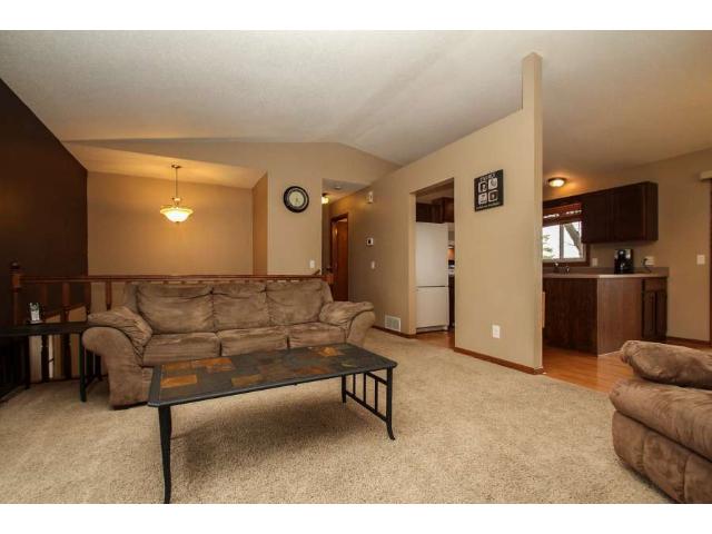 8117 109th Pl N, Champlin, MN 55316 photo 2