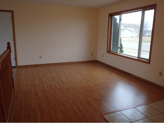 14350 Pineview Dr, Becker, MN 55308 photo 3