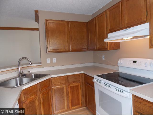 3572 Blue Jay Way #107, Eagan, MN 55123 photo 6