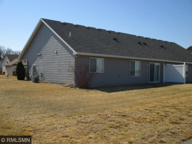 2527 43rd Ave S, Saint Cloud, MN 56301 photo 2