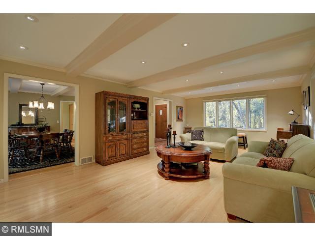 3975 Walden Ln, Wayzata, MN 55391 photo 3