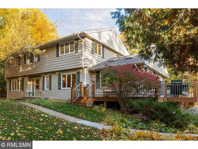 3975 Walden Ln, Wayzata, MN 55391 photo 1