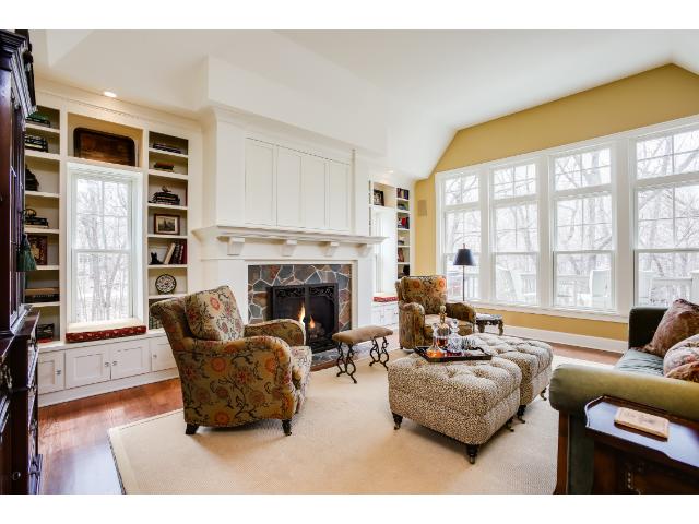 3860 Talton Pl, Wayzata, MN 55391 photo 4