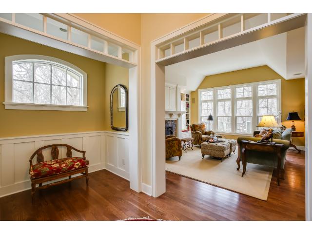 3860 Talton Pl, Wayzata, MN 55391 photo 3