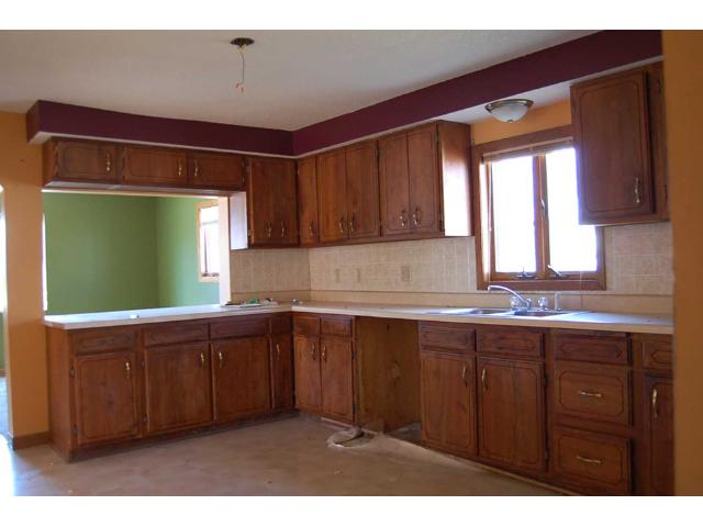 404 W Main St, Saint Clair, MN 56080 photo 8