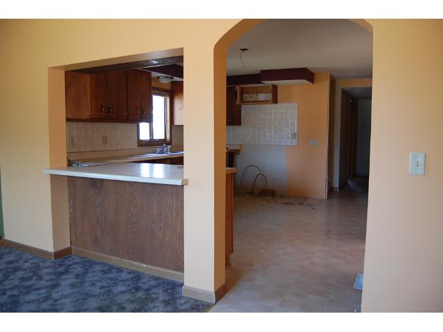 404 W Main St, Saint Clair, MN 56080 photo 7
