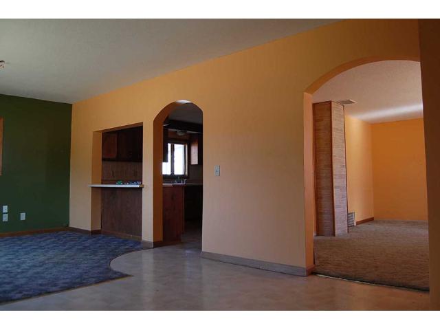 404 W Main St, Saint Clair, MN 56080 photo 6