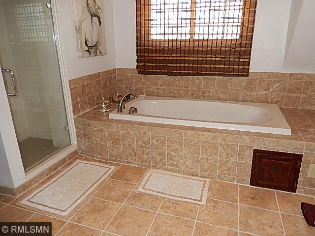 9418 E River Rd NW, Minneapolis, MN 55433 photo 9