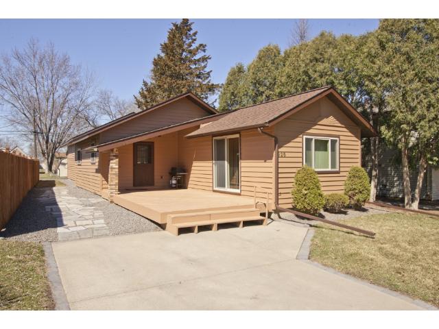 925 35th Ave N, Saint Cloud, MN 56303 photo 1