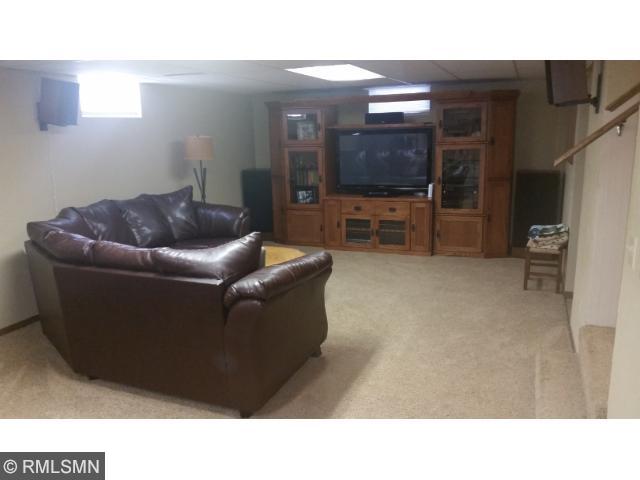 415 Interwood Dr, Glencoe, MN 55336 photo 10