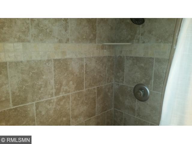 415 Interwood Dr, Glencoe, MN 55336 photo 9