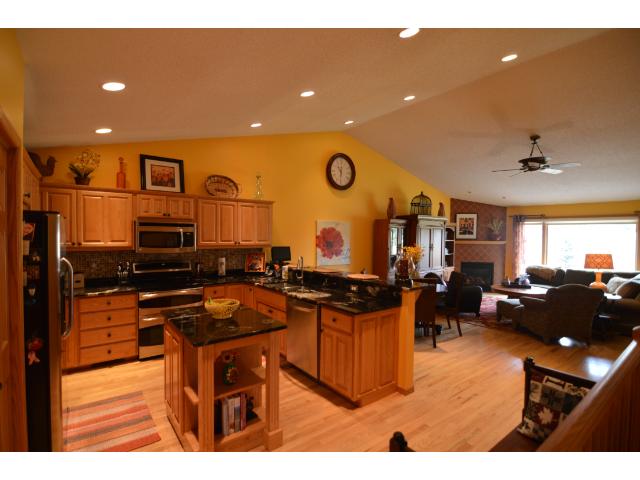 14728 Fairway Dr, Baxter, MN 56425 photo 2