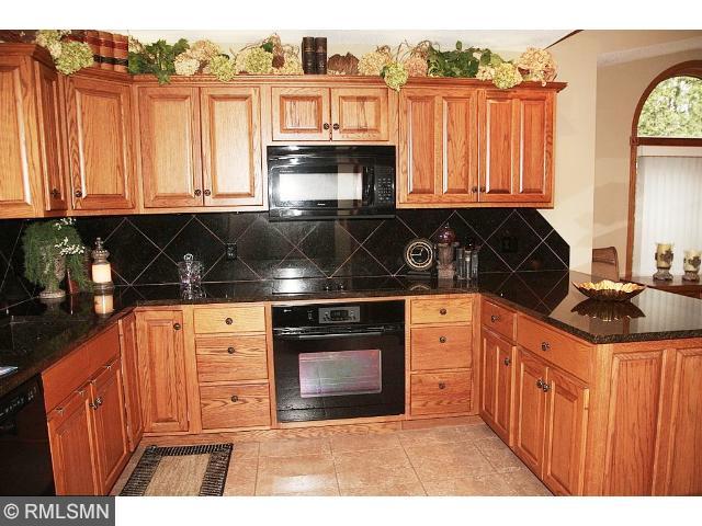 1808 Lavender Dr, Faribault, MN 55021 photo 6