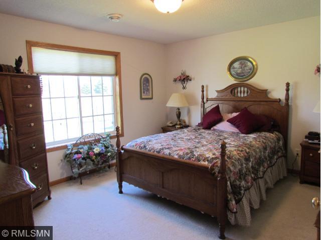 516 41st Ave S, Saint Cloud, MN 56301 photo 9