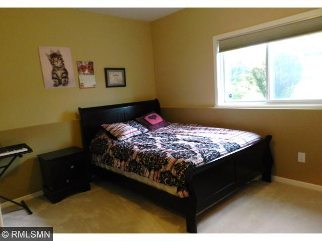 3442 Rolling Hills Dr, Eagan, MN 55121 photo 12