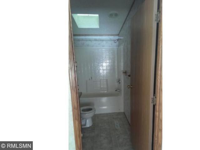526 Cemetery Rd NW, Hackensack, MN 56452 photo 2