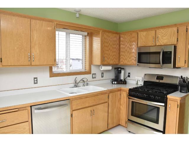975 Iris Ct S, Cambridge, MN 55008 photo 6