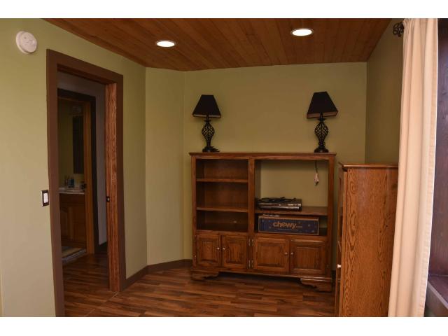975 Iris Ct S, Cambridge, MN 55008 photo 18