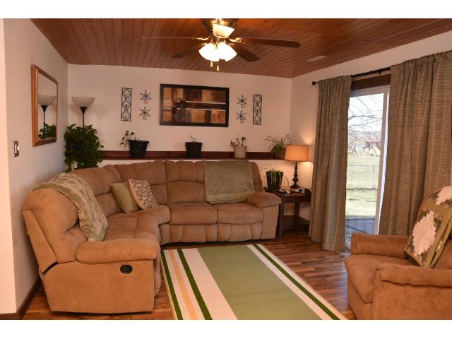 975 Iris Ct S, Cambridge, MN 55008 photo 14