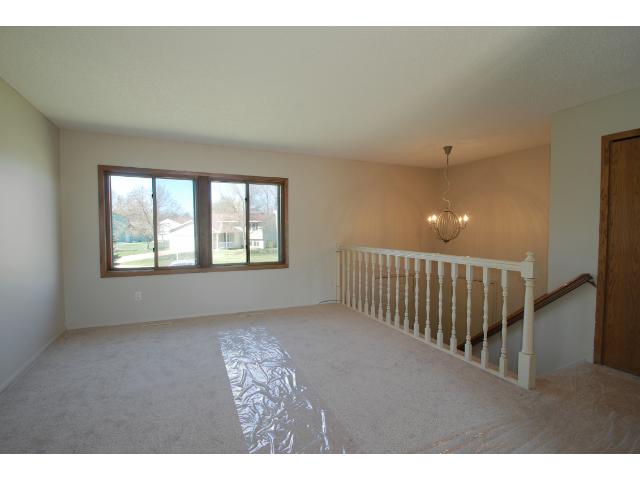 11612 Nevada Ln, Champlin, MN 55316 photo 6