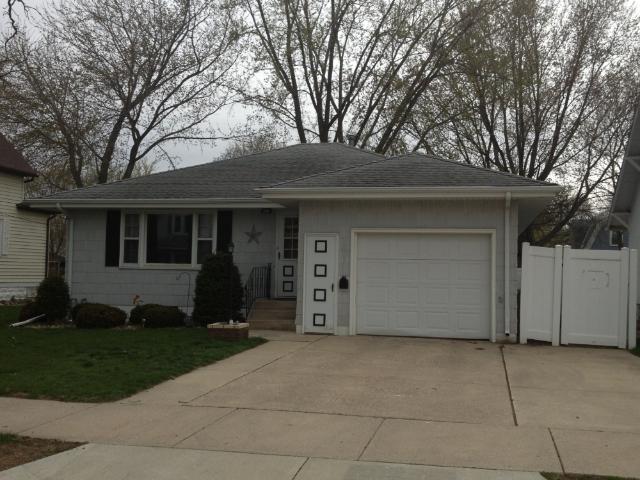 809 7th Ave SE, Austin, MN 55912 photo 1
