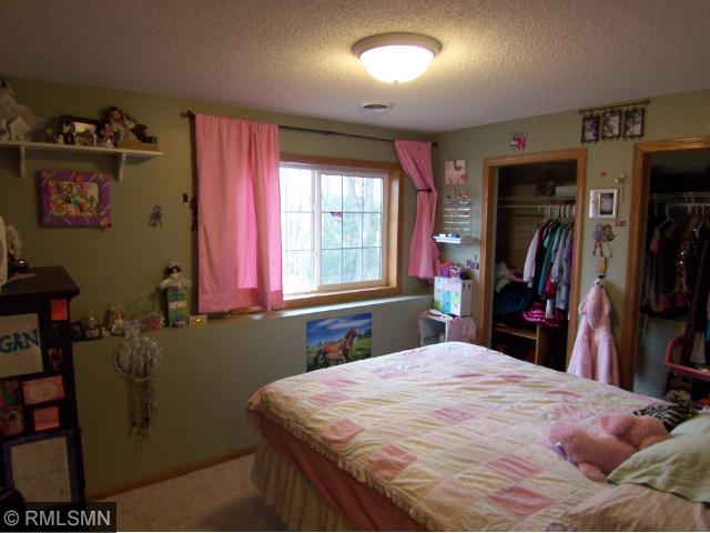 1749 Maple Ln, Saint Cloud, MN 56304 photo 15