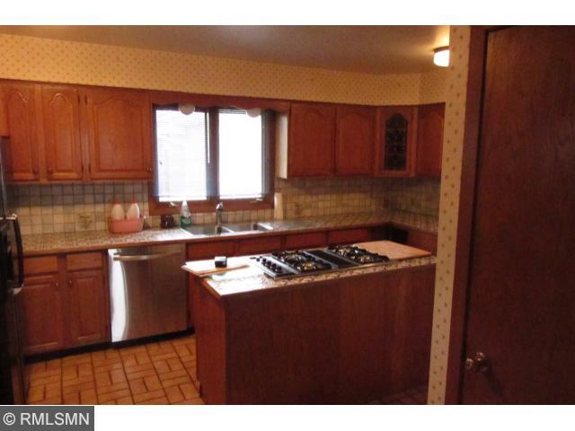1846 Worcester Ave, Saint Paul, MN 55116 photo 5