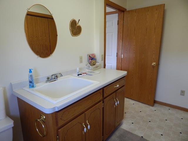 948 Cory Ln, Saint Cloud, MN 56303 photo 9