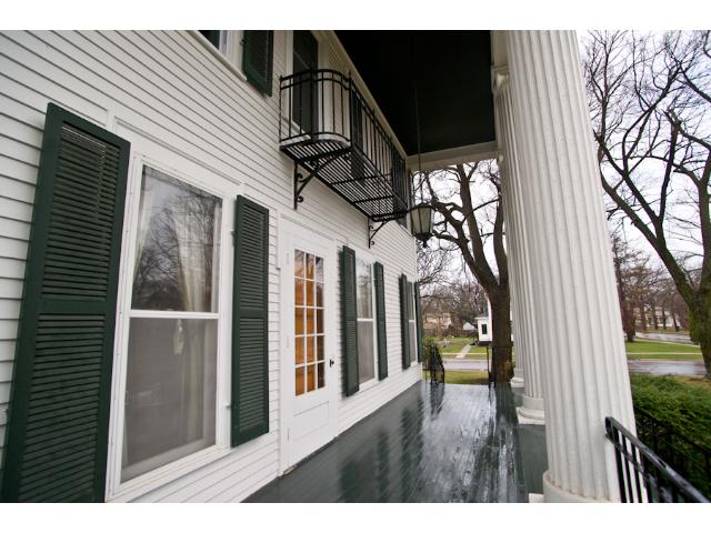 804 Elm Ave E, Waseca, MN 56093 photo 2